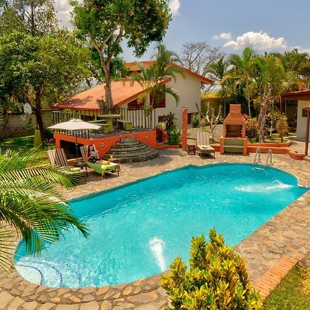 Dushi Vida Country Inn Alajuela Exteriér fotografie